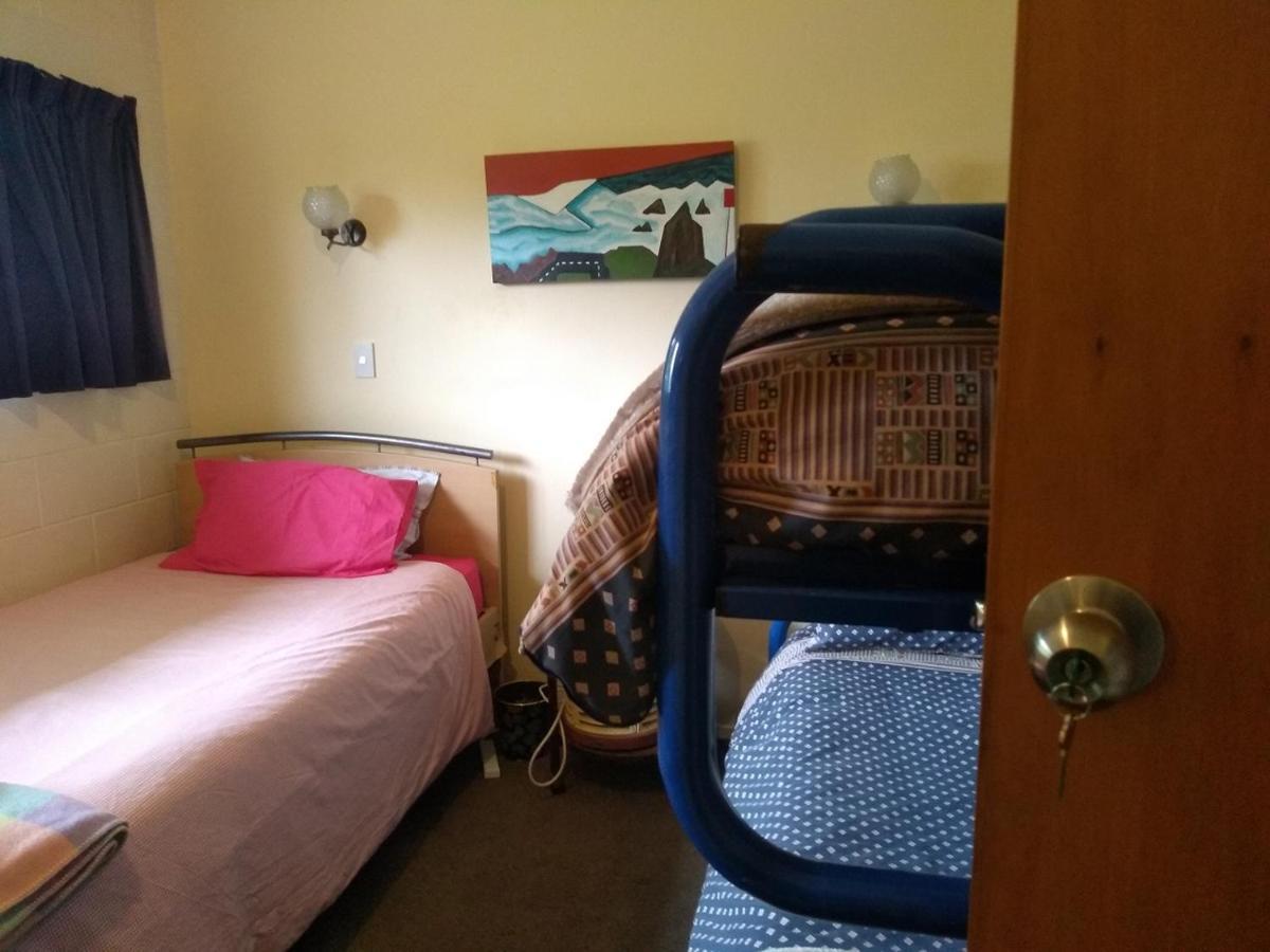 Ironsands B&B Patea Экстерьер фото