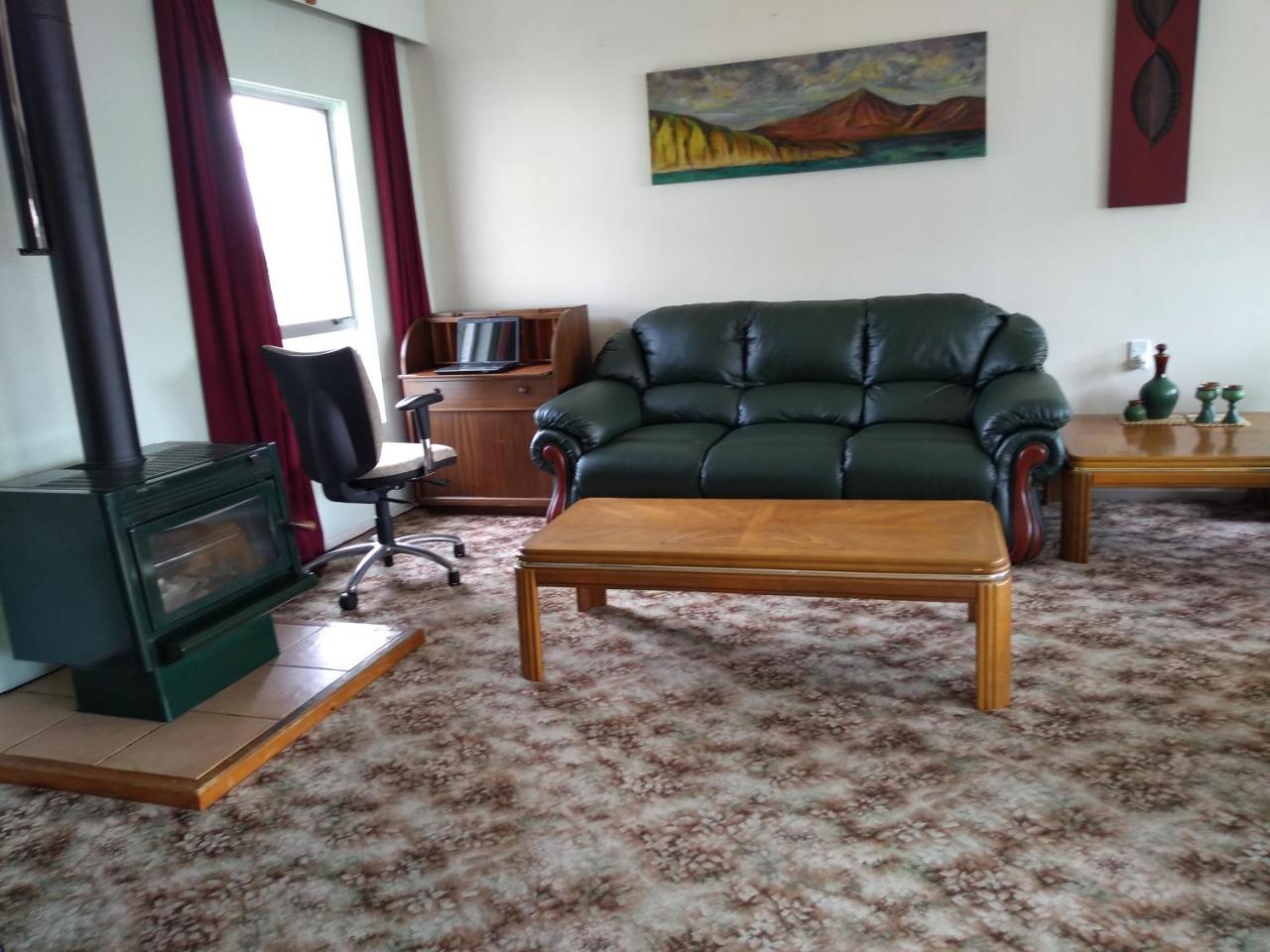 Ironsands B&B Patea Экстерьер фото